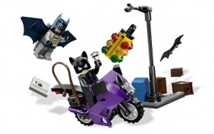LEGO Superheroes 6858 Catwoman Catcycle City Chase - Toysnbricks