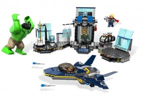 LEGO Superheroes Hulk's Helicarrier Breakout 6868 - Toysnbricks