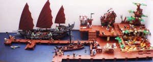 [MOC] LEGO Hobbit Harbour and Pub