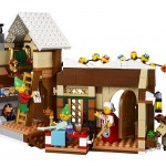 LEGO Creator Expert Santa's Workshop 10245 - Toysnbricks