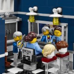 LEGO 10246 Detective's Office Interior - Toysnbricks