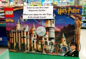 LEGO 4709 Hogwarts Castle Harry Potter (2001 Set Found in 2015 at ToysRUs)