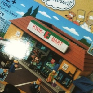 LEGO Simpsons 71016 The Kwik-E-Mart (Pre)