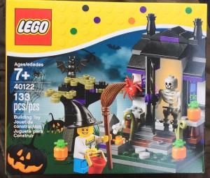 LEGO Halloween Trick or Treat 40122 Seasonal 2015 Set
