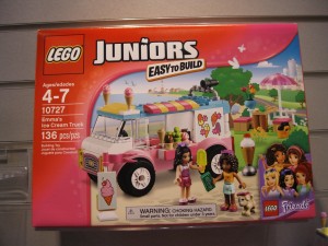 Duplo LEGO Juniors 10727 Emma's Ice Cream Truck Box NYTF Aug2016 - Toysnbricks