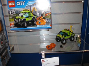 LEGO City 60121 Volcano Exploration Truck NYTF Aug2016 - Toysnbricks