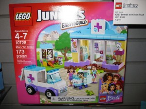 LEGO Duplo Juniors 10728 Mia's Vet Clinic Box Aug2016 - Toysnbricks