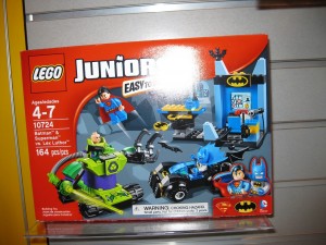 LEGO Juniors 10724 Batman & Superman vs. Lex Luthor Box Aug2016 - Toysnbricks