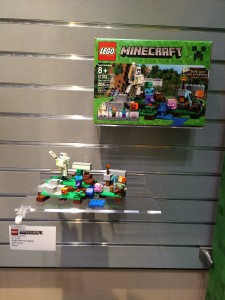 LEGO Minecraft The Iron Golem 21123 NYTF 2016 - Toysnbricks