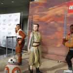 LEGO Star Wars Rey & Poe Dameron NYTF 2016 - Toysnbricks