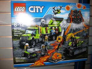 NYTF LEGO City 60124 Volcano Expansion Base Box Aug2016 - Toysnbricks