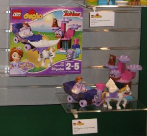 NYTF LEGO Duplo Disney Junior 10822 Sofia's Magical Carriage Aug2016 - Toysnbricks