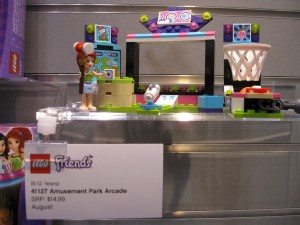 NYTF LEGO Friends 41127 Amusement Park Arcade 2016 - Toysnbricks